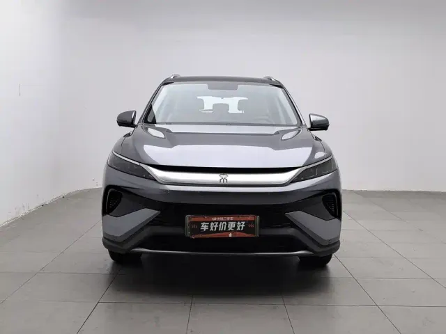 BYD Song Pro — Фото автомобиля 3