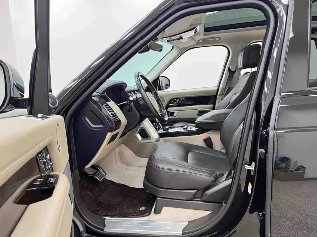Land Rover Range Rover — Фото автомобиля 11