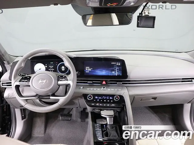 Hyundai AVANTE Новый Avante (CN7) — Фото автомобиля 3