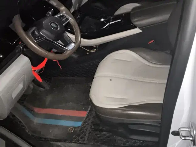 BYD Qin PLUS — Фото автомобиля 9