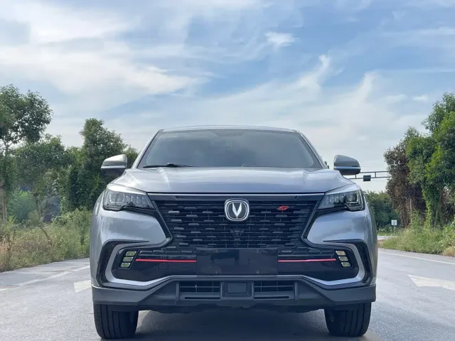 Changan CS85 COUPE — Фото автомобиля 2