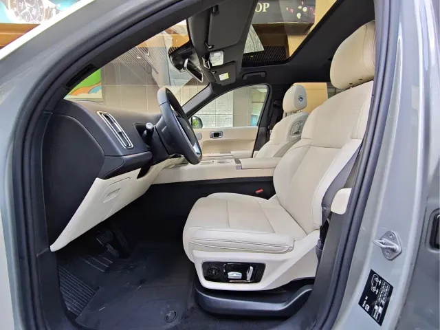 Li Auto L7 — Фото автомобиля 6