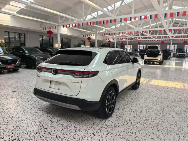 Honda Vezel — Фото автомобиля 7
