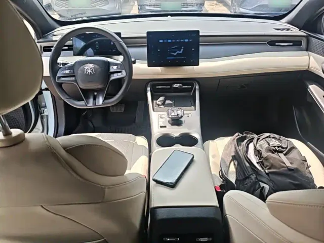 BYD Qin PLUS — Фото автомобиля 9