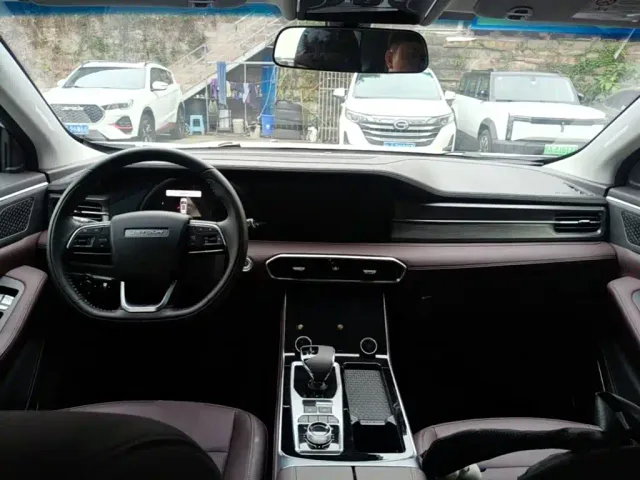 Jetour X90 Plus — Фото автомобиля 9