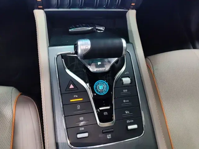 BYD Yuan PLUS — Фото автомобиля 13