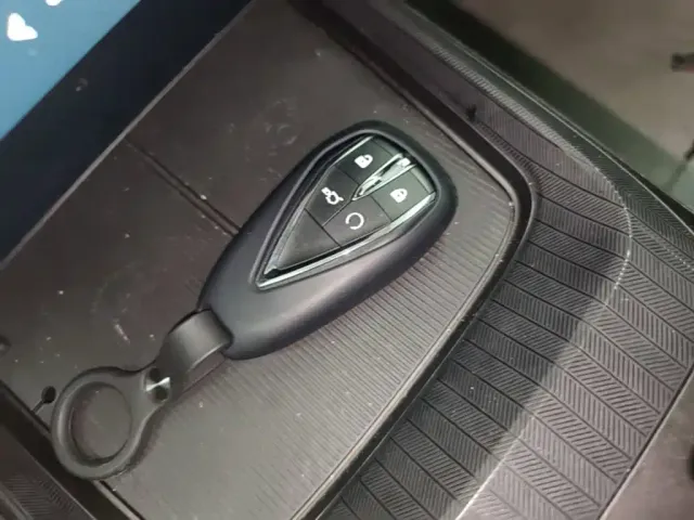 Changan Eado — Фото автомобиля 8