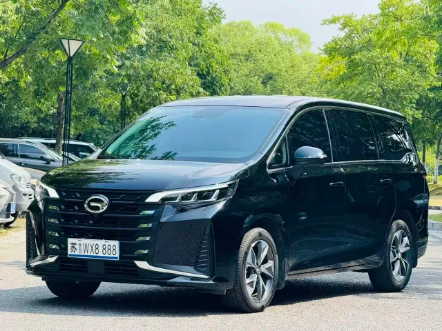Фотография автомобиля — GAC Trumpchi M6