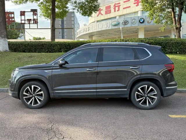 Volkswagen Tharu — Фото автомобиля 3