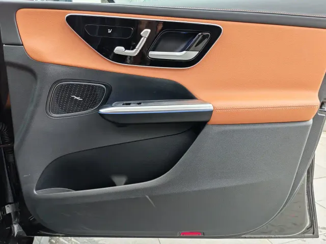 Mercedes-Benz GLC-Class — Фото автомобиля 30