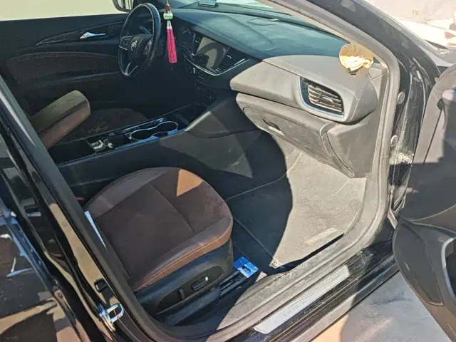 Buick Regal — Фото автомобиля 8