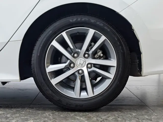 Honda Civic — Фото автомобиля 9
