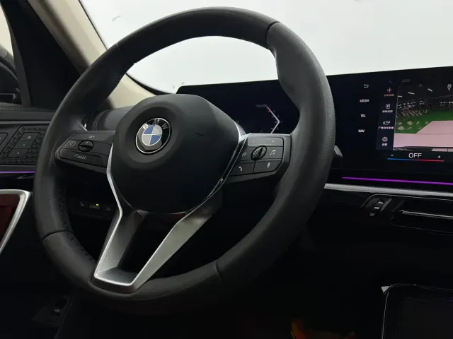 BMW X1 — Фото автомобиля 13