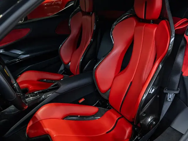 Ferrari SF90 — Фото автомобиля 16