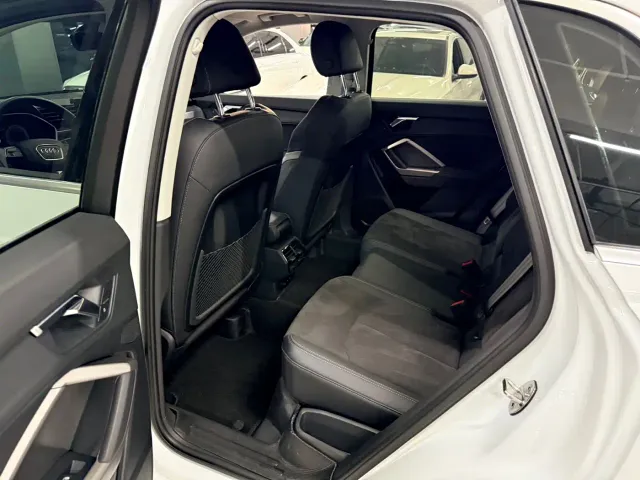 Audi Q3 — Фото автомобиля 8