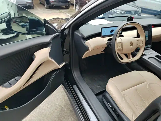 Nio ET5 Touring — Фото автомобиля 15