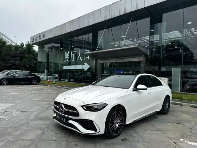 Mercedes-Benz C-Class — Фото автомобиля 4
