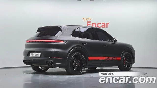 Porsche Cayenne — Фото автомобиля 2