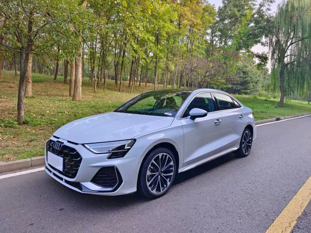 Фотография автомобиля — Audi A3
