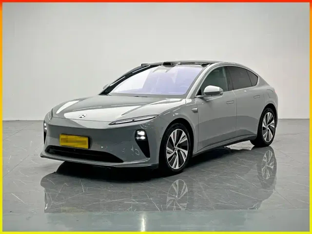 Фотография автомобиля — Nio ET5