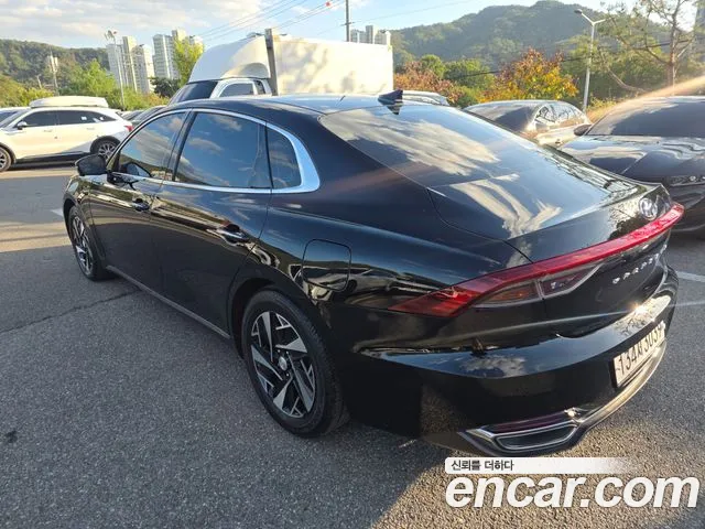 Hyundai Grandeur (New) Hybrid — Фото автомобиля 2
