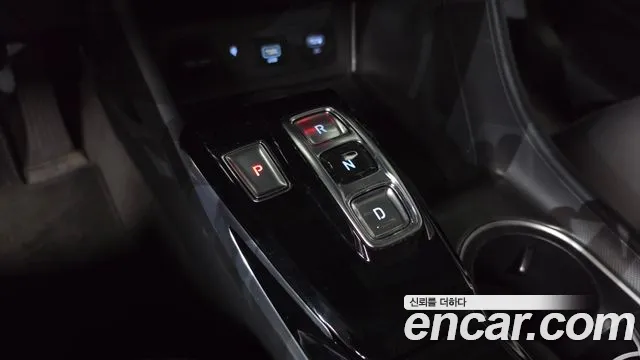 Hyundai Sonata — Фото автомобиля 9