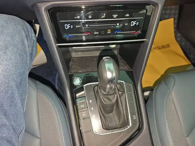 Volkswagen Tharu — Фото автомобиля 13