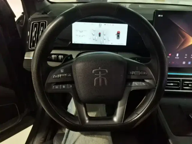 BYD Song L DM-i — Фото автомобиля 10