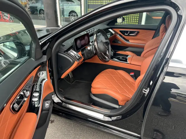 Mercedes-Benz Maybach S-Class — Фото автомобиля 18