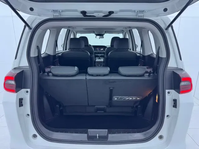 GAC Trumpchi M6 — Фото автомобиля 15