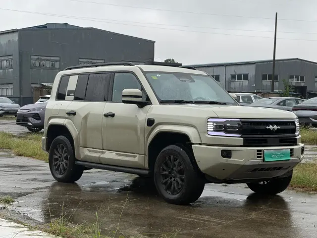 BYD FangChengBao Leopard 5 — Фото автомобиля 3
