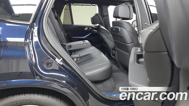 BMW X5 xDrive 40i M Sport — Фото автомобиля 10