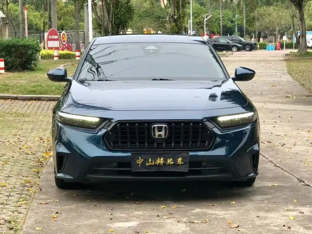 Honda Inspire — Фото автомобиля 2