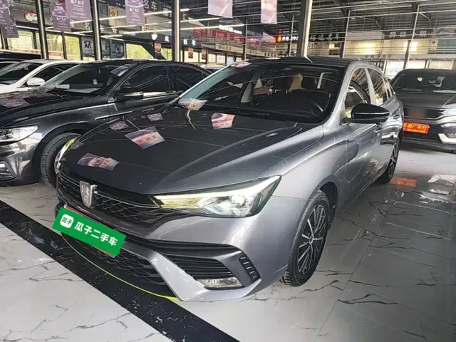 Фотография автомобиля — Roewe i5