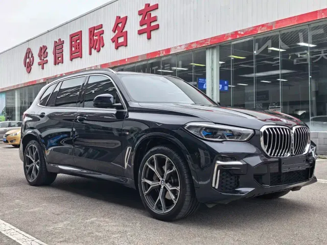 BMW X5 — Фото автомобиля 3