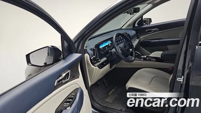 Kia Sportage Sportage 5-е поколение Бензин 1.6 турбо 2WD — Фото автомобиля 9