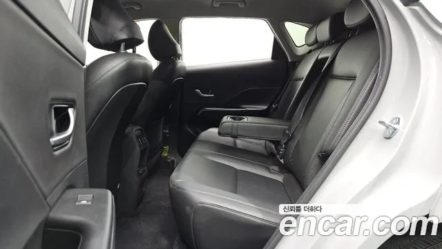 Hyundai Kona — Фото автомобиля 11