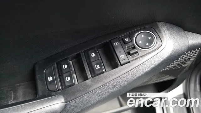 Kia Seltos — Фото автомобиля 27