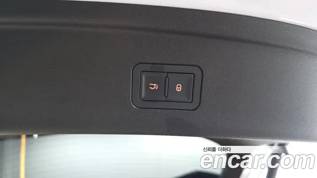 BYD Sealion 7 — Фото автомобиля 24