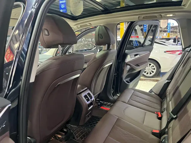 BMW X3 — Фото автомобиля 16