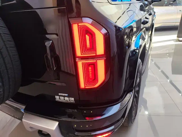 BYD FangChengBao Leopard 5 — Фото автомобиля 7