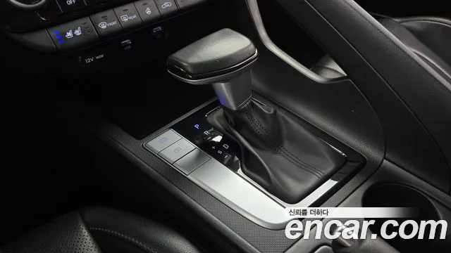 Hyundai AVANTE Avante (CN7) — Фото автомобиля 9