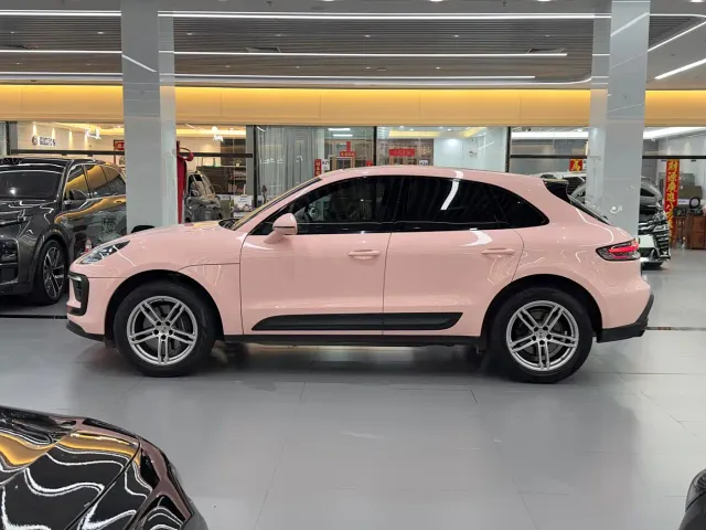 Porsche Macan — Фото автомобиля 24