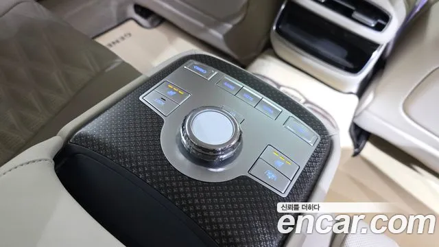 Genesis G80 RG3 — Фото автомобиля 25