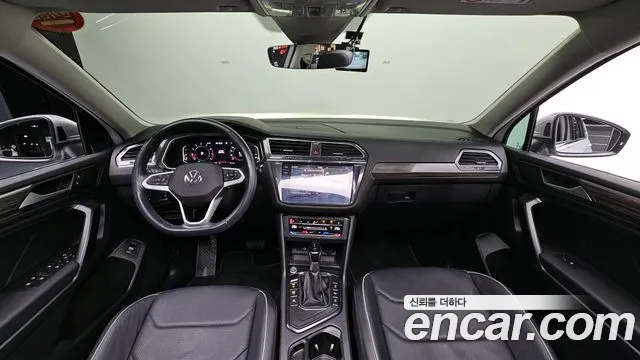 Volkswagen Tiguan — Фото автомобиля 7