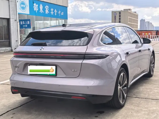 Nio ET5 Touring — Фото автомобиля 9