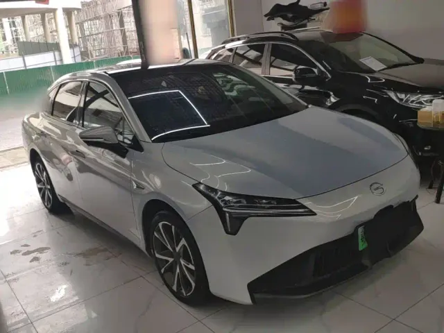 Aion AION S Plus 2022 80 Tech Edition — Фото автомобиля 3