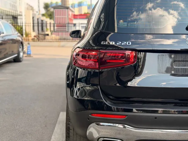 Mercedes-Benz GLB-Class — Фото автомобиля 11