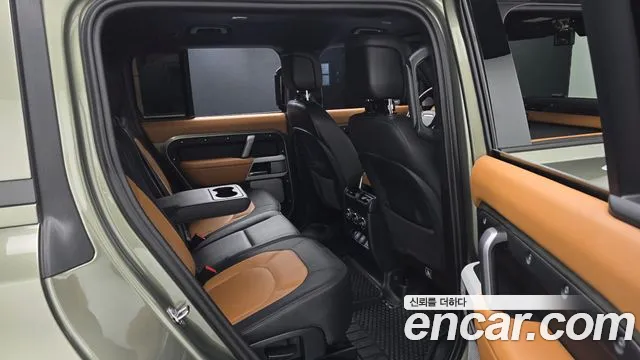Land Rover Defender L663 — Фото автомобиля 17