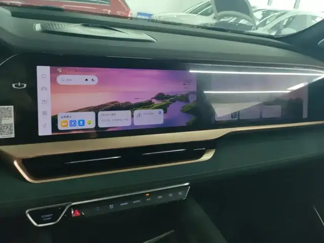 Geely Xingyue L 2024 Model 2.0TD High-Power Automatic 2WD Skyline Edition — Фото автомобиля 13